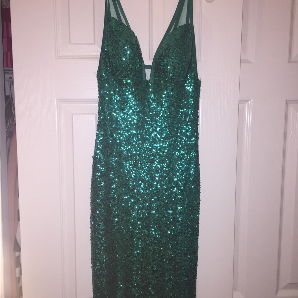 Prom dress green rhinestones